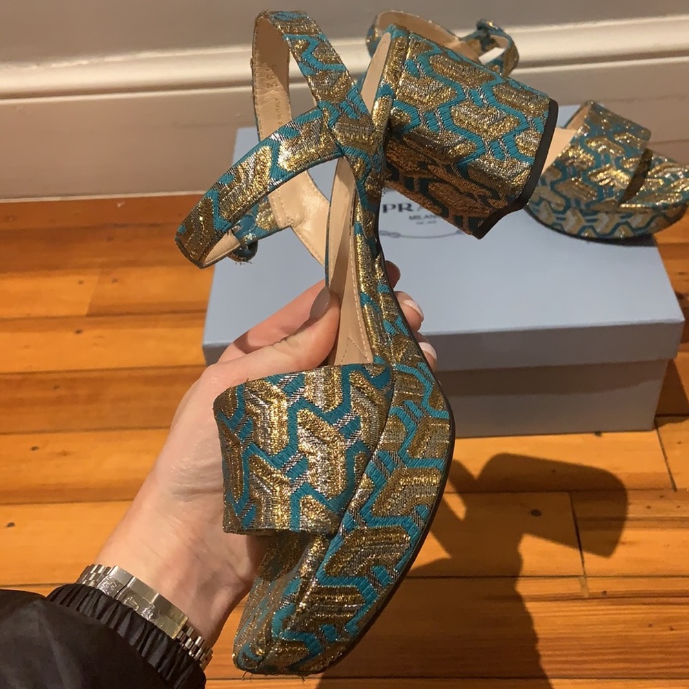 Prada Donna platforms amarena - Picture 4 of 6